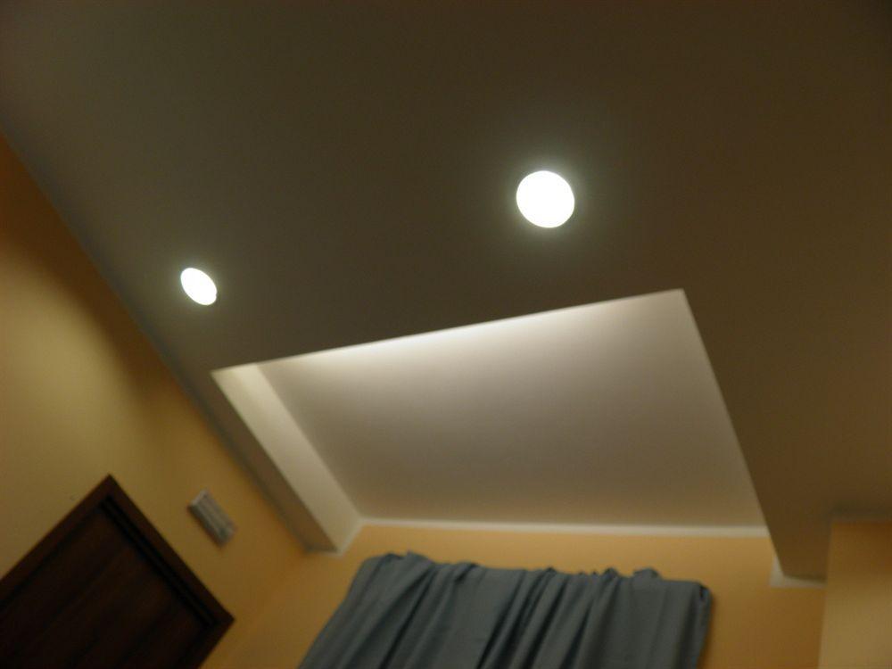 เกสต์เฮาส์ บีบี เปียซซา อิสเตรีย โรม ภายนอก รูปภาพ